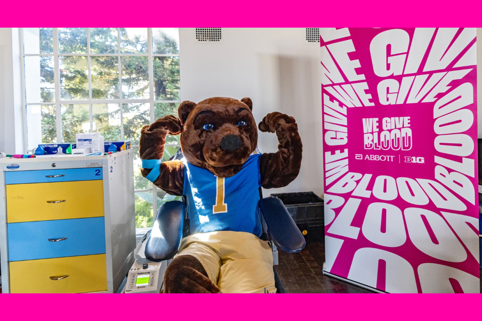 Bruins give blood